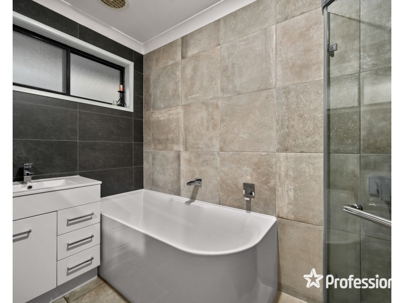 6 Haley Crescent, Wodonga VIC 3690