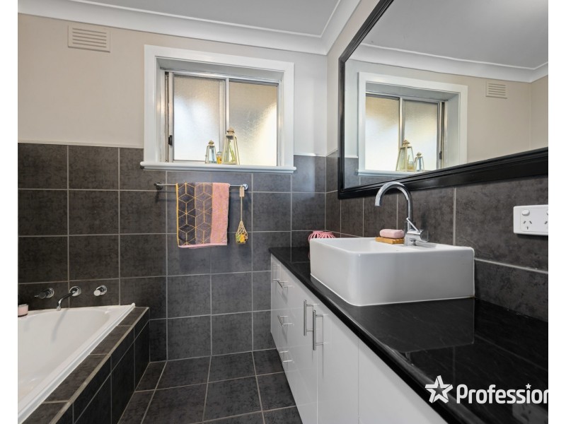 315 Lawrence Street, Wodonga VIC 3690