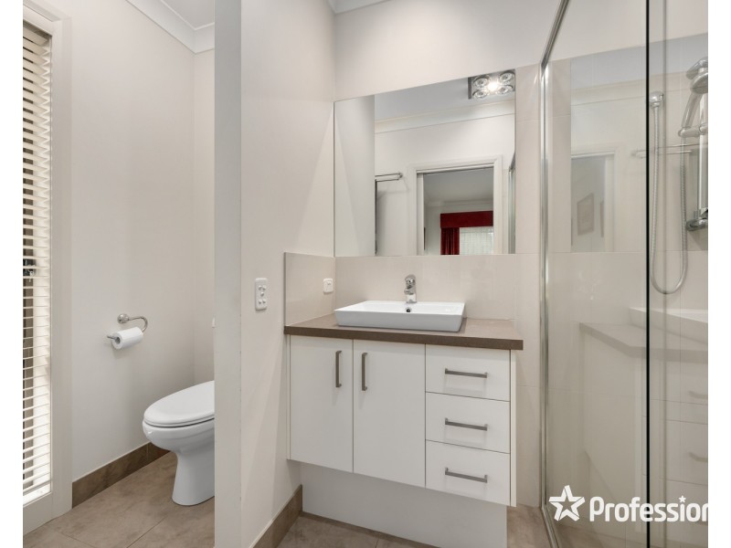16 Grange Close, Wodonga VIC 3690