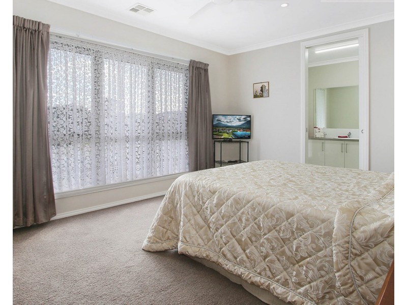 30 Ashburton Circuit, Wodonga VIC 3690