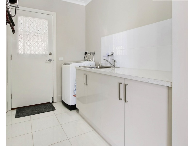 30 Ashburton Circuit, Wodonga VIC 3690