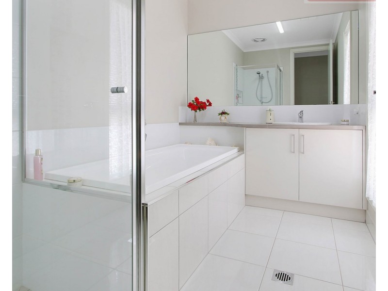 30 Ashburton Circuit, Wodonga VIC 3690