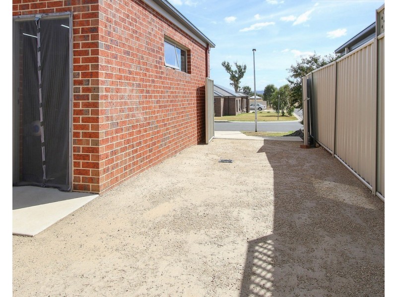 30 Ashburton Circuit, Wodonga VIC 3690