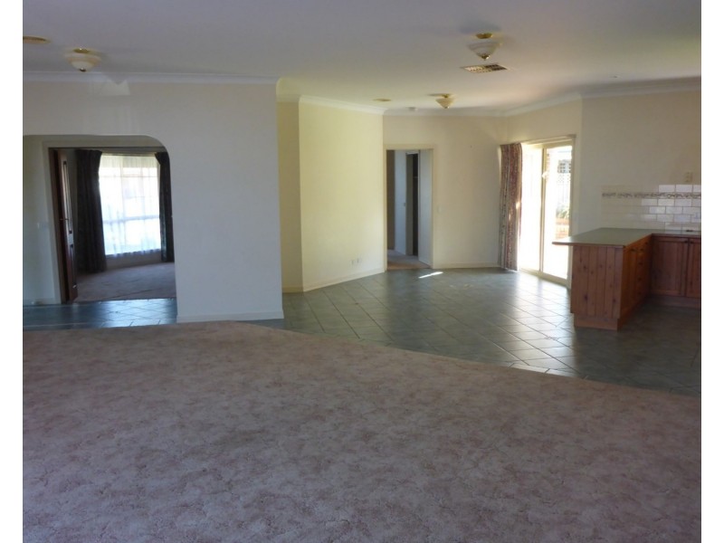 48 Dalton Avenue, Wodonga VIC 3690