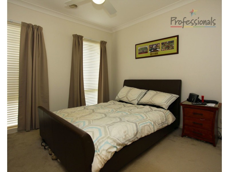 28 Dryandra Way, Thurgoona NSW 2640