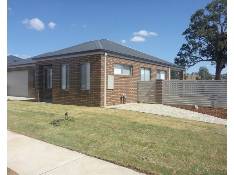 9 McDowell Street, Wodonga VIC 3690