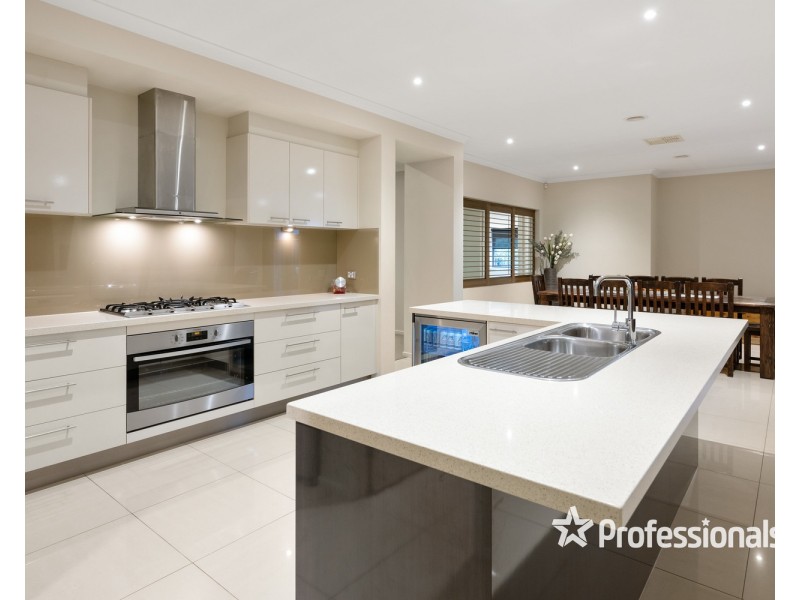 9 Silky Oak Avenue, Wodonga VIC 3690