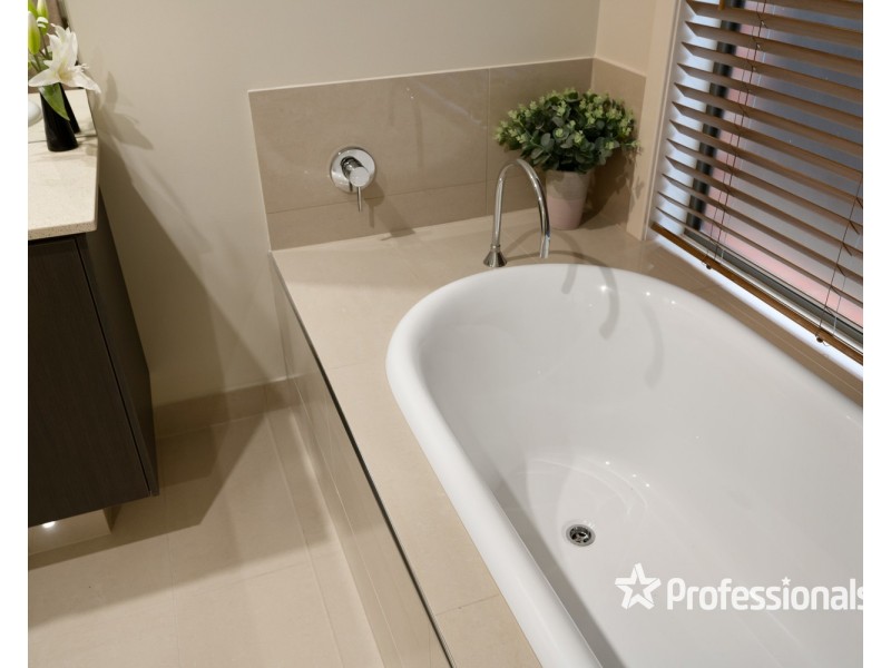 9 Silky Oak Avenue, Wodonga VIC 3690