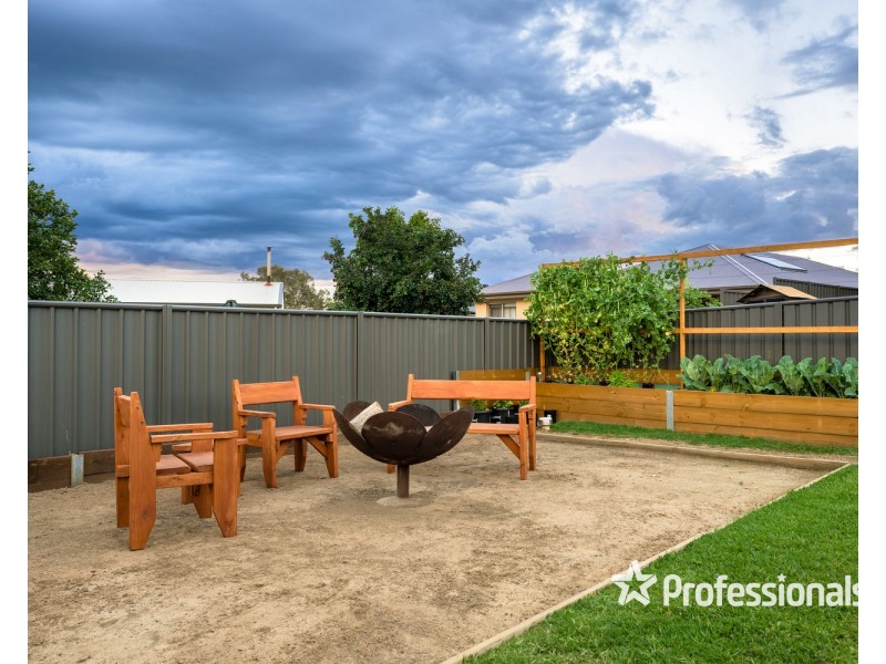 9 Silky Oak Avenue, Wodonga VIC 3690