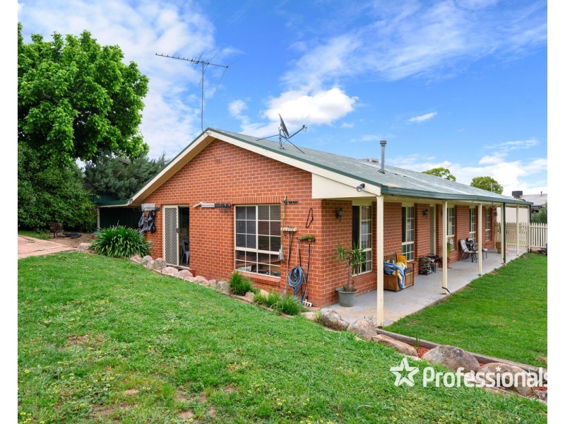 2 David Place, Wodonga VIC 3690