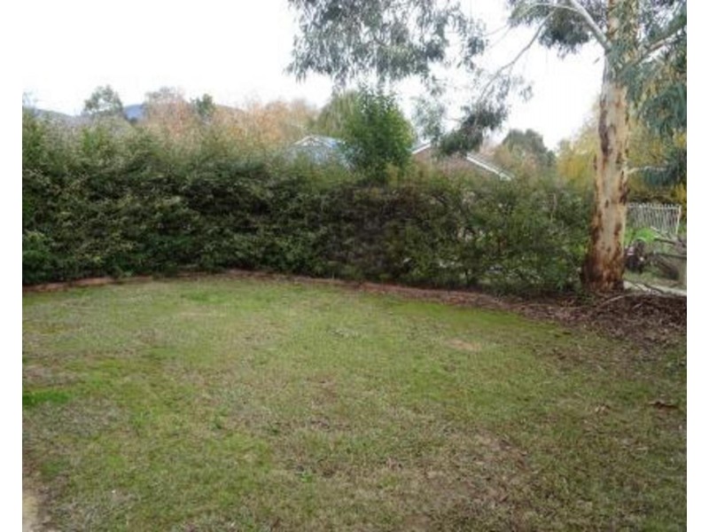 5 Emily Close, Tangambalanga VIC 3691