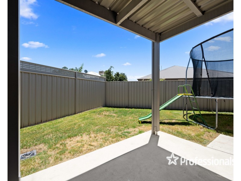 40 Inwood Crescent, Wodonga VIC 3690
