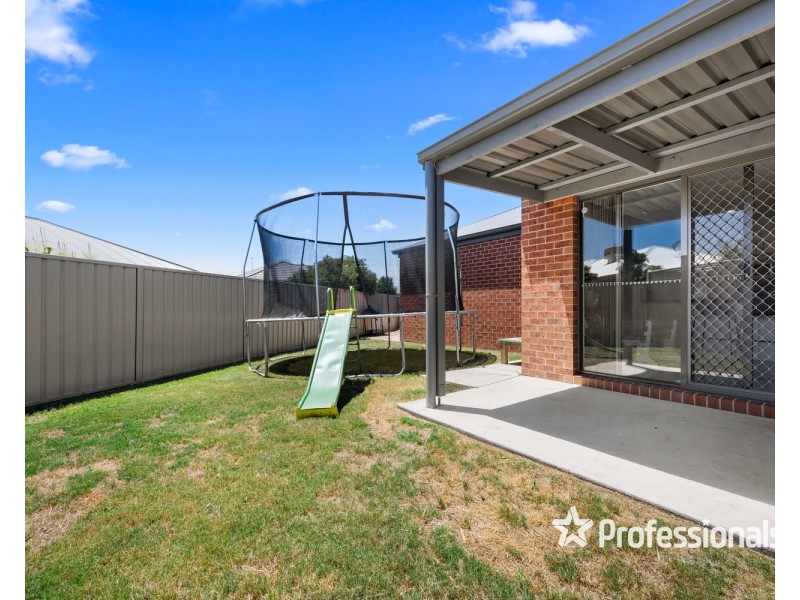 40 Inwood Crescent, Wodonga VIC 3690