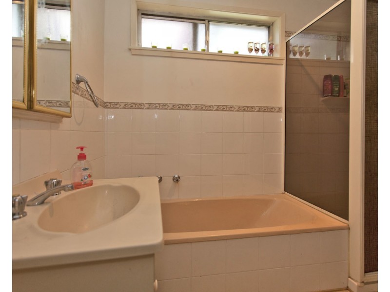 20 Melrose Drive, Wodonga VIC 3690