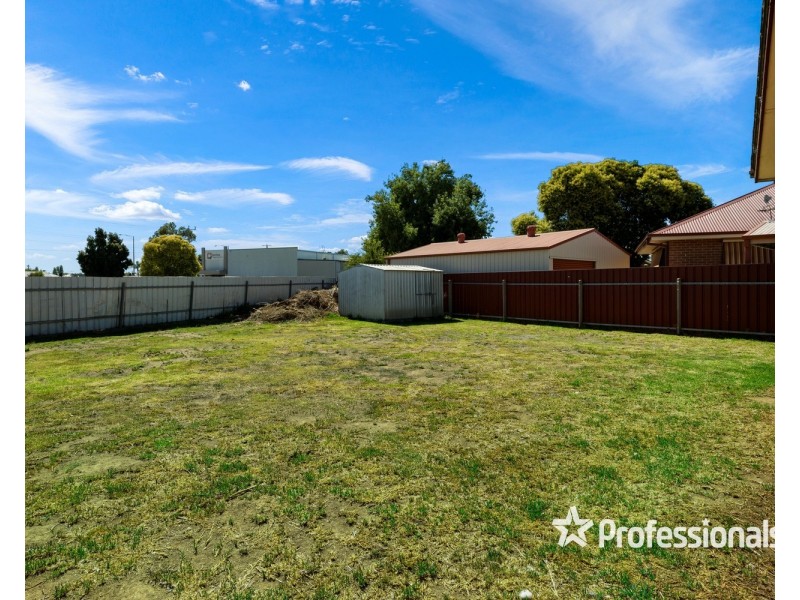 8 Anderson Street, Wodonga VIC 3690
