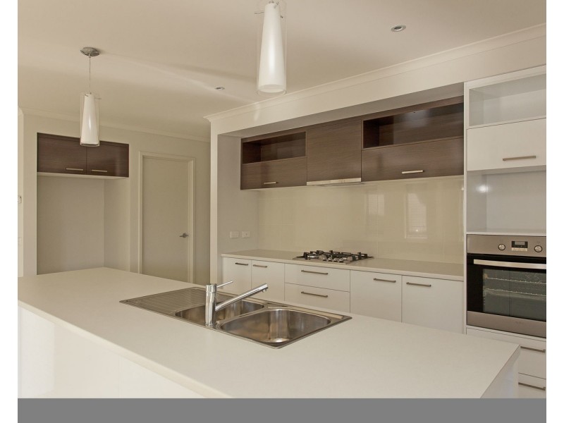 9 Inwood Crescent, Wodonga VIC 3690