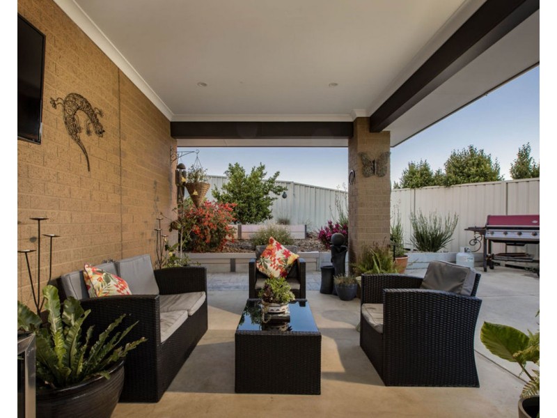 13 Toy Court, Wodonga VIC 3690