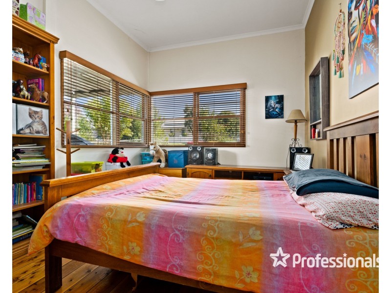 13 Birdwood Street, Corowa NSW 2646