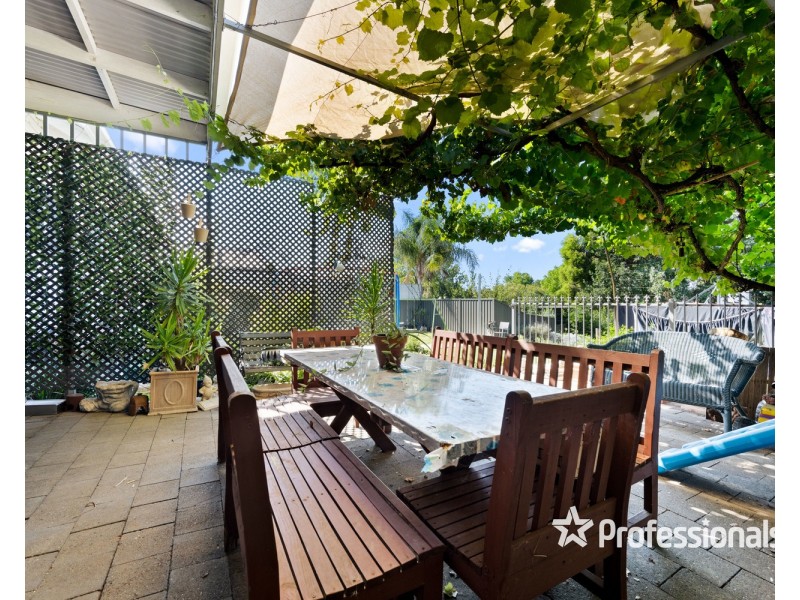 13 Birdwood Street, Corowa NSW 2646