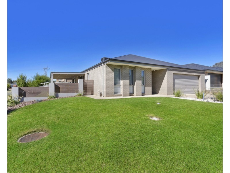 41 Thorneycroft Avenue, Wodonga VIC 3690