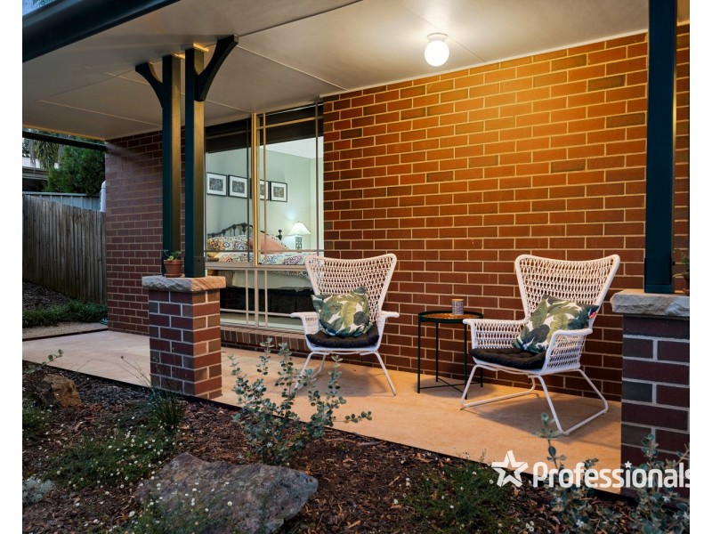 13 Stenzel Crescent, Baranduda VIC 3691