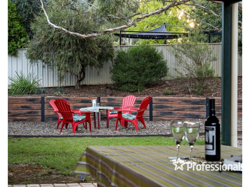 13 Stenzel Crescent, Baranduda VIC 3691