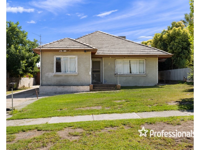 7 Spring Avenue, Wodonga VIC 3690