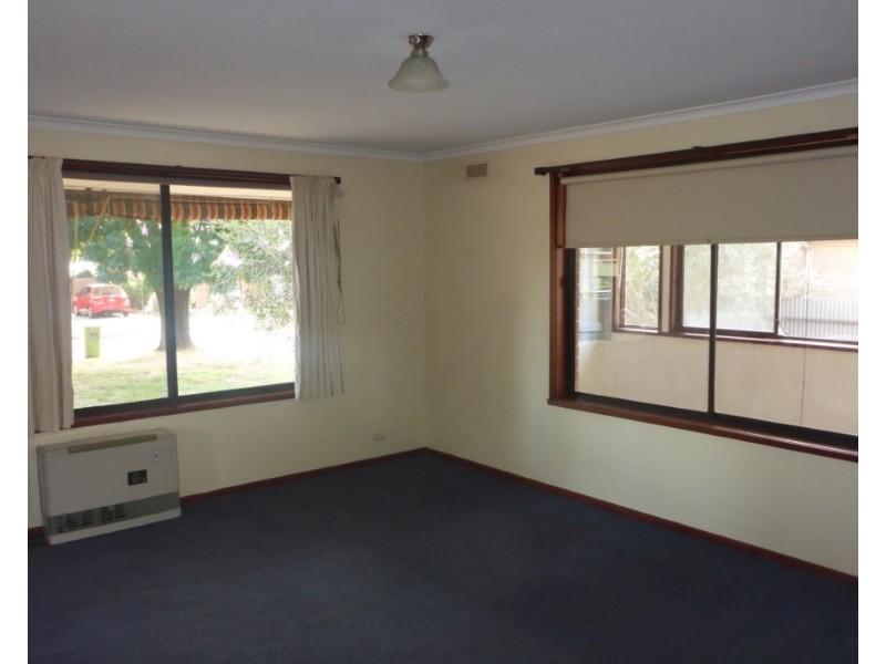 10 Queen Street, Chiltern VIC 3683