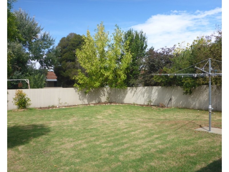 10 Queen Street, Chiltern VIC 3683