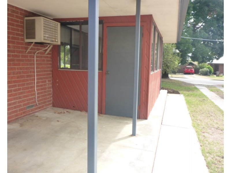 10 Queen Street, Chiltern VIC 3683