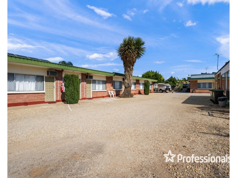 69-73 Riesling Street, Corowa NSW 2646