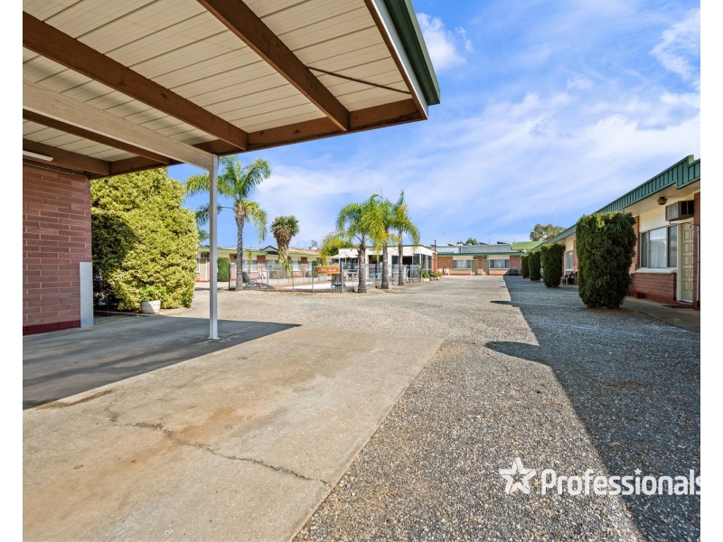 69-73 Riesling Street, Corowa NSW 2646
