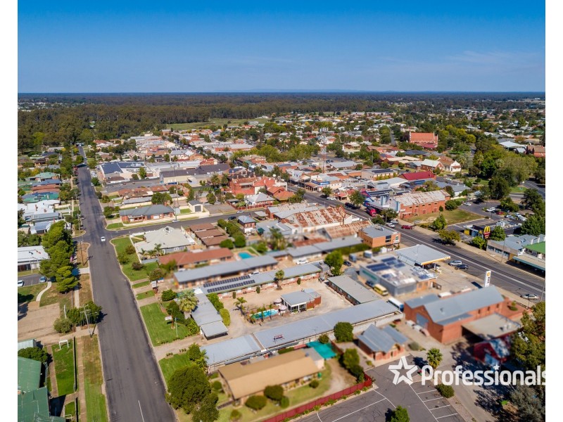 69-73 Riesling Street, Corowa NSW 2646