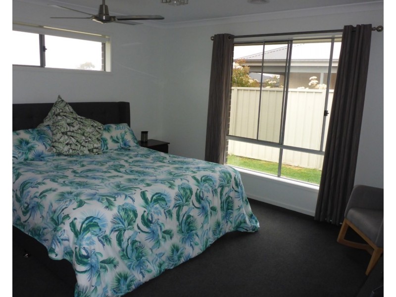 17 Murray Way, Wodonga VIC 3690