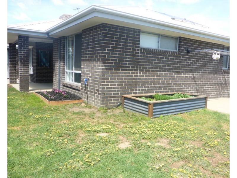 17 Murray Way, Wodonga VIC 3690