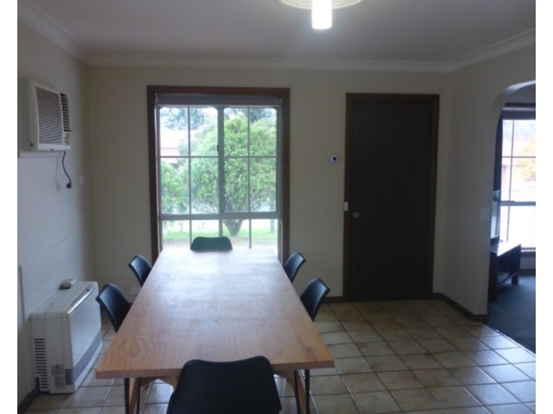 2/12 Chifley Street, Wodonga VIC 3690