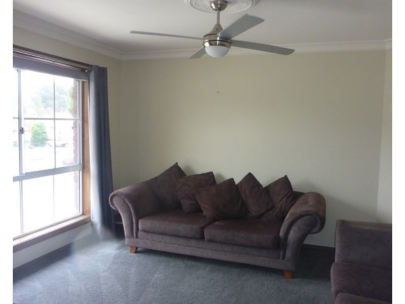 2/12 Chifley Street, Wodonga VIC 3690