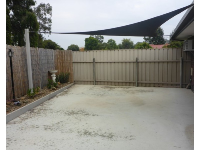 2/12 Chifley Street, Wodonga VIC 3690