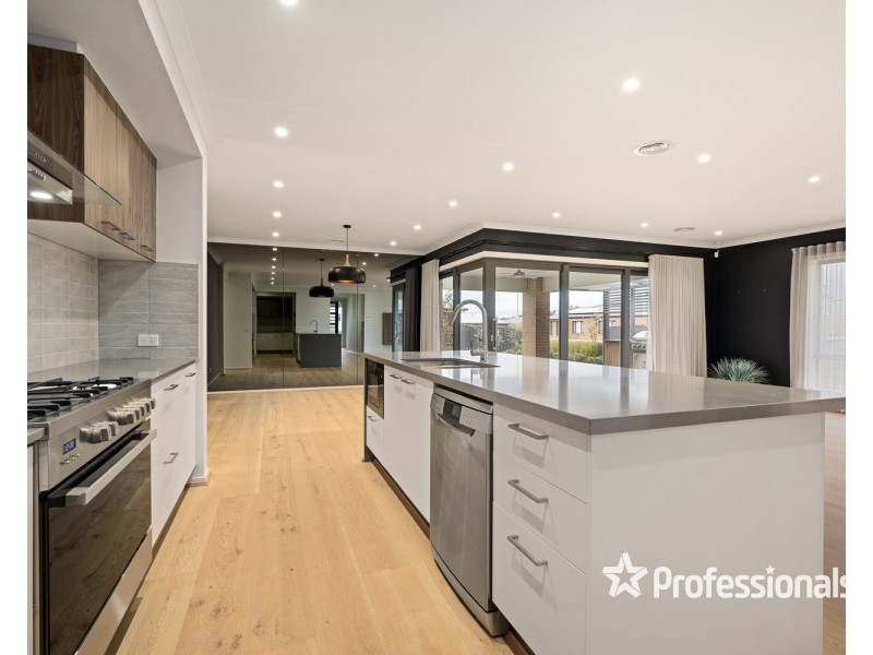 23 Woodbridge Street, Killara VIC 3691