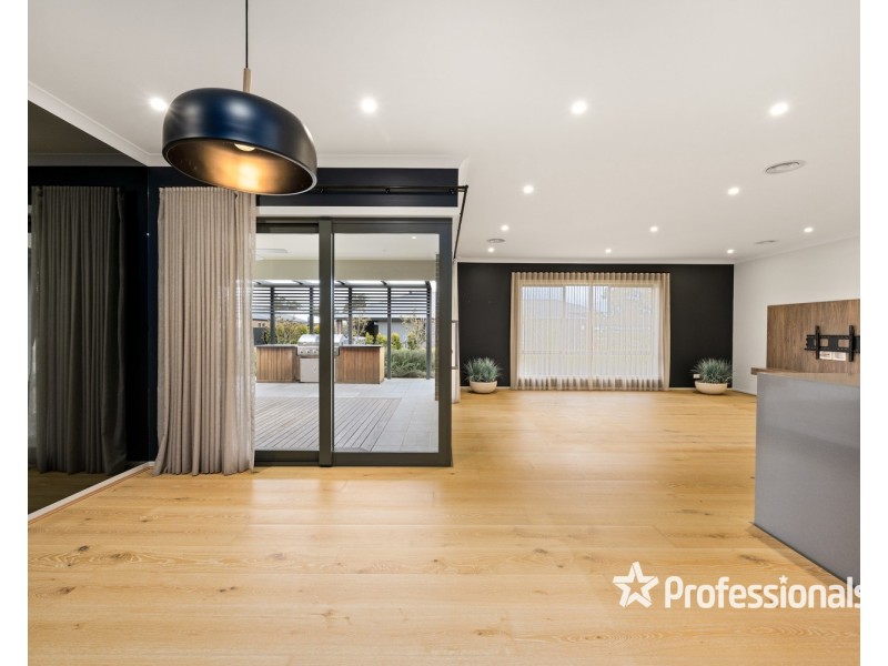 23 Woodbridge Street, Killara VIC 3691