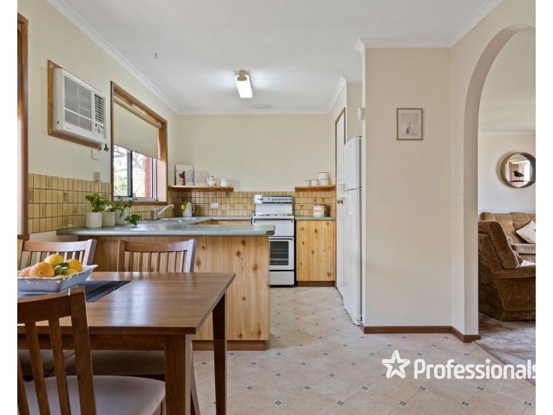 2/473 Neville Street, Lavington NSW 2641