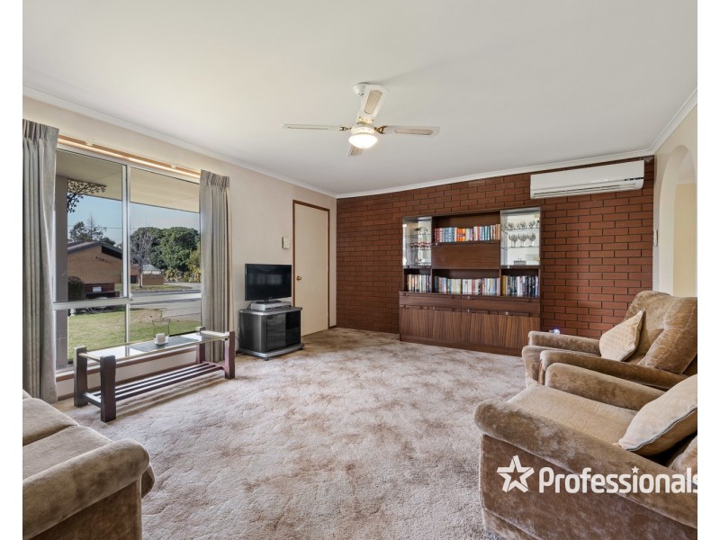 2/473 Neville Street, Lavington NSW 2641