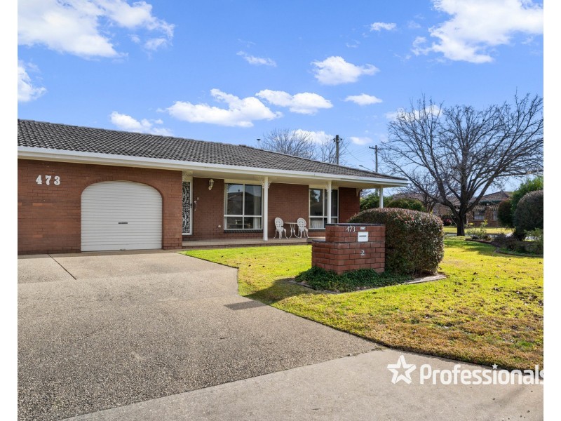 2/473 Neville Street, Lavington NSW 2641