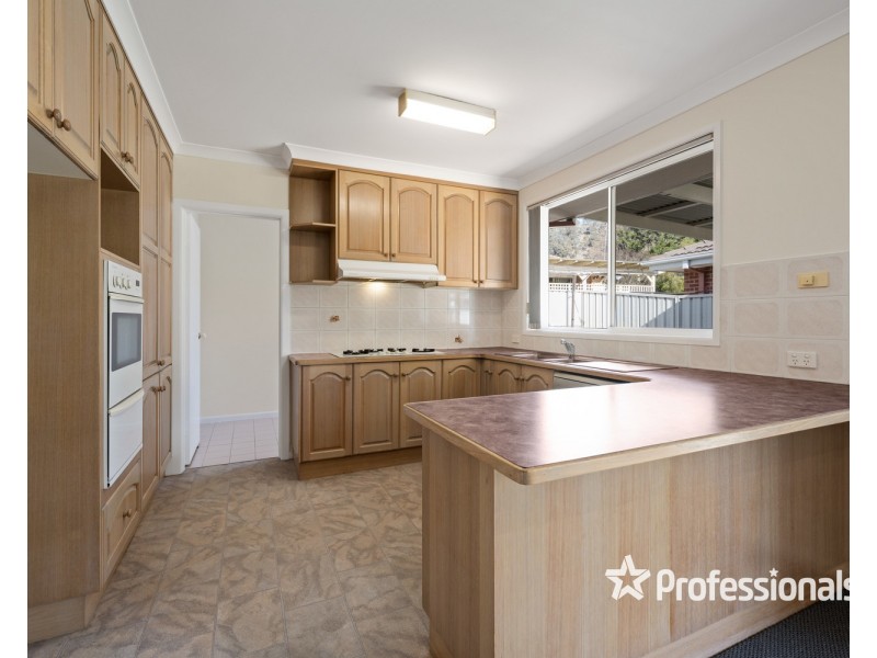 33 Bruce Street, Wodonga VIC 3690