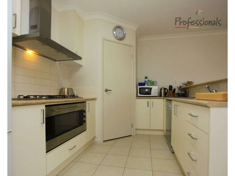 28 Dryandra Way, Thurgoona NSW 2640