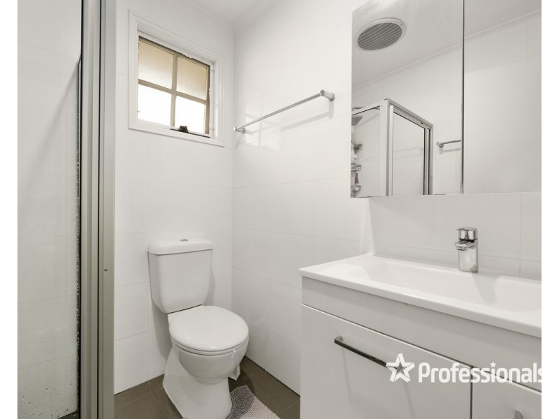 31 McMahon Place, West Wodonga VIC 3690