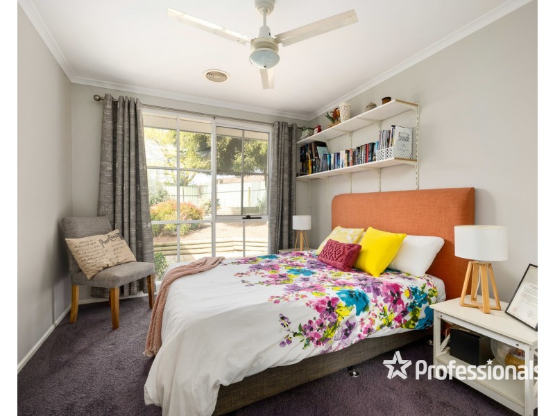 31 McMahon Place, West Wodonga VIC 3690