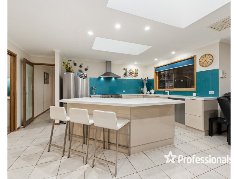 3 Lark Court, West Wodonga VIC 3690