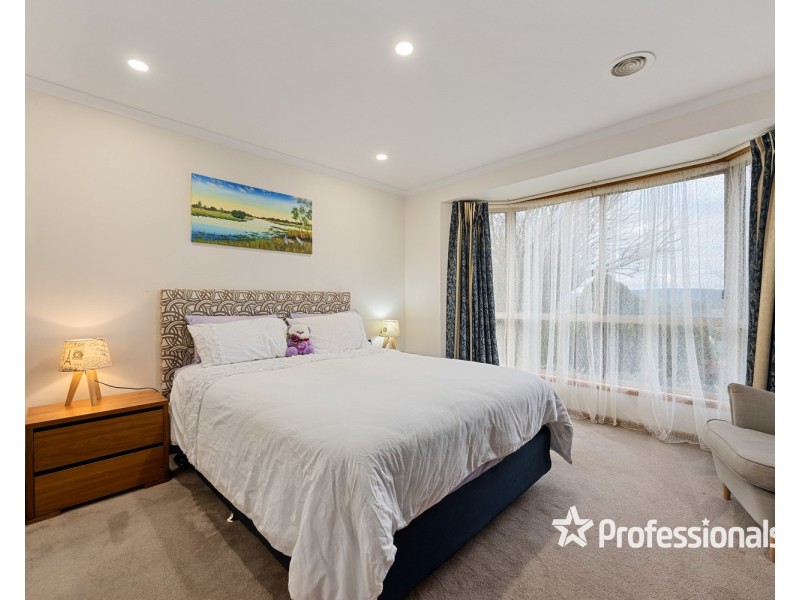 3 Lark Court, West Wodonga VIC 3690