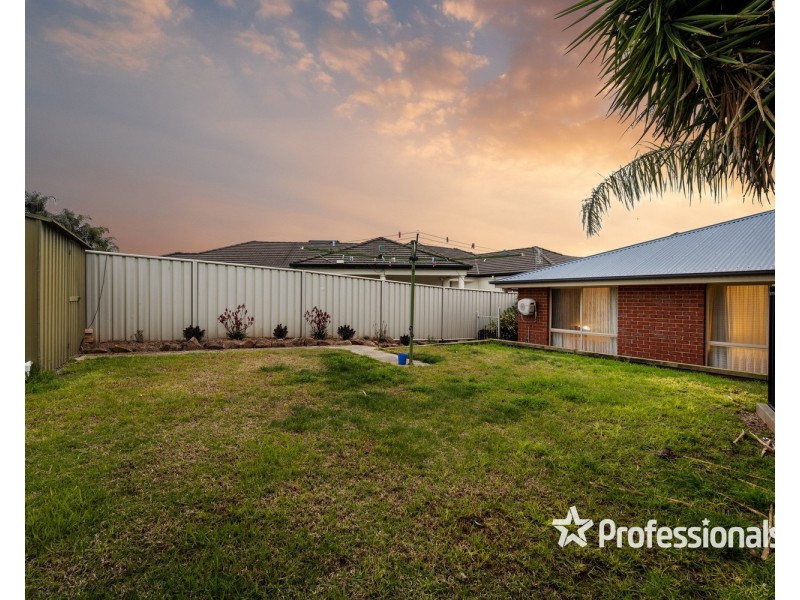 3 Lark Court, West Wodonga VIC 3690